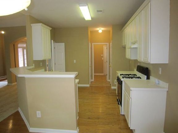 4th image of 1793 Taylor Oaks Dr