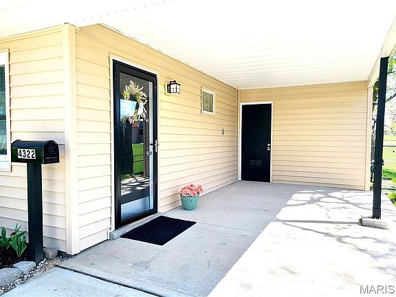 3rd image of 4322 Heath Dr