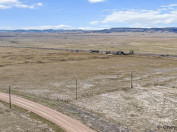 4th image of 69 Mountain Shadow Ln