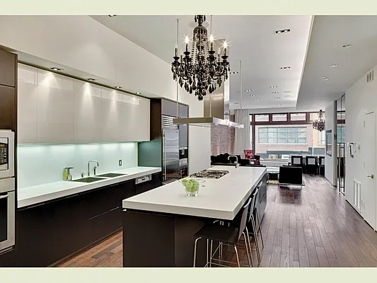 Rented by Stribling | media 11