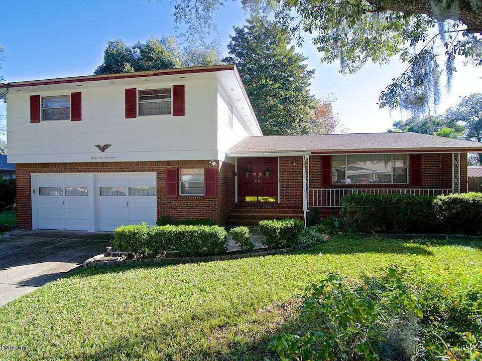1st image of 3917 Cherokee Villa Ln