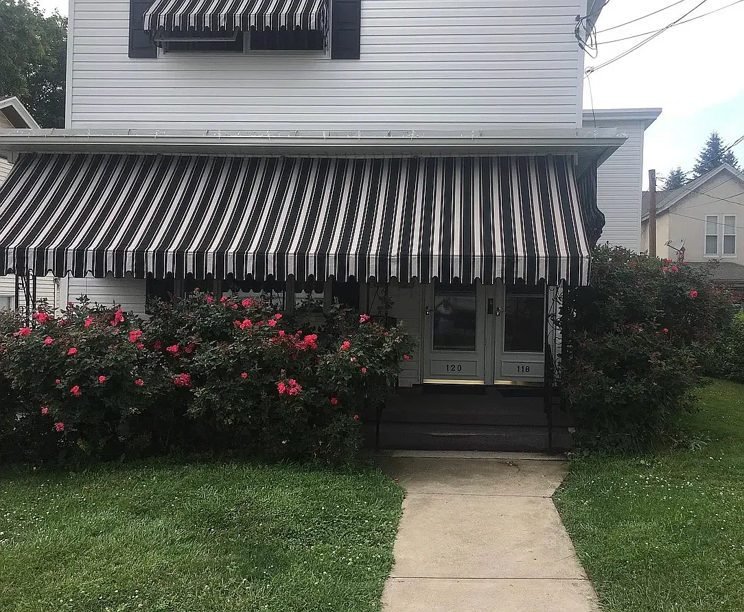 118 S Lincoln Ave — Photo 1