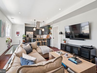 714 N Chadwick St #1, Philadelphia, PA, 19130