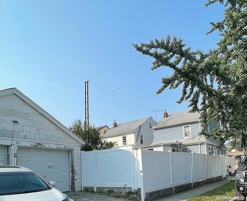 2nd image of 88-52 212th Street