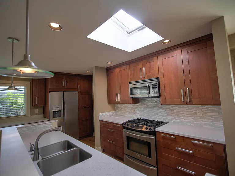 12980 NW Westlawn Ter — Photo 22