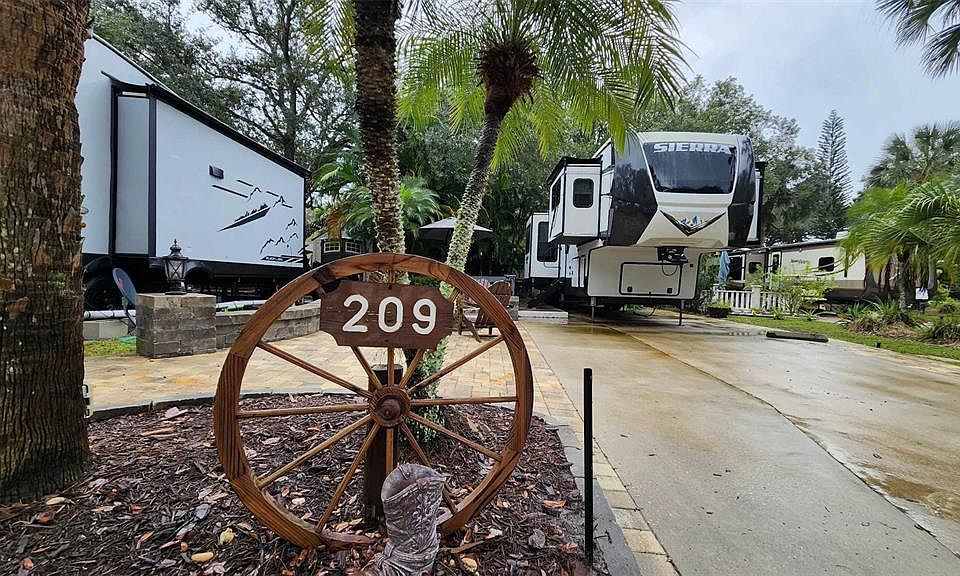 1st image of 209 HORSESHOE BEND LOT 209