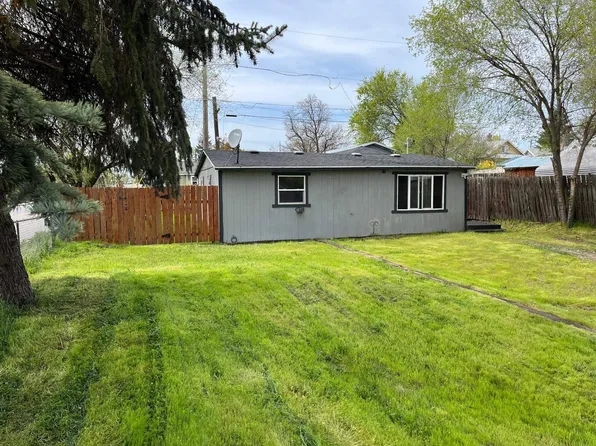 3203 N Nelson St, Spokane, WA 99207