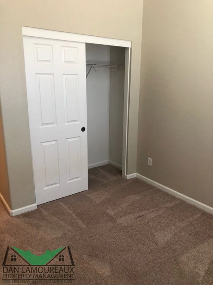 Beautiful 3-Bedroom Home in Southeast Woodland! — Photo 3