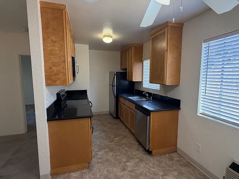 4857 College Ave #13 — Photo 4