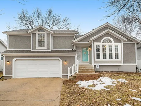 1220 S Brentwood Pl, Olathe, KS 66062