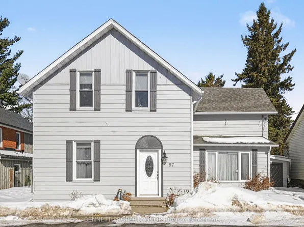 57 Charles St, Carleton Place, ON K7C 2Y2