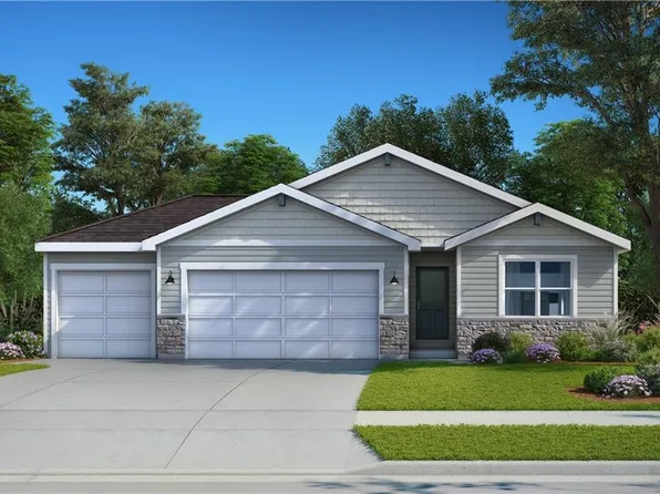 1901 SW Hightown Dr, Lees Summit, MO 64082