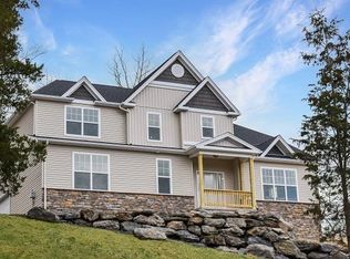 302 Reagan Dr, East Stroudsburg, PA