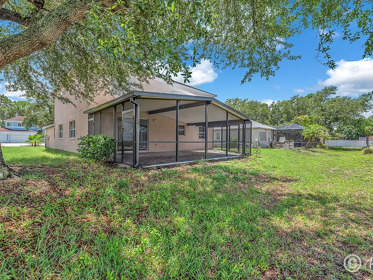 10904 Summerton Dr — Photo 31