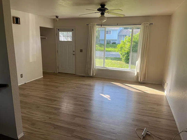 6728 W Timberline St — Photo 3