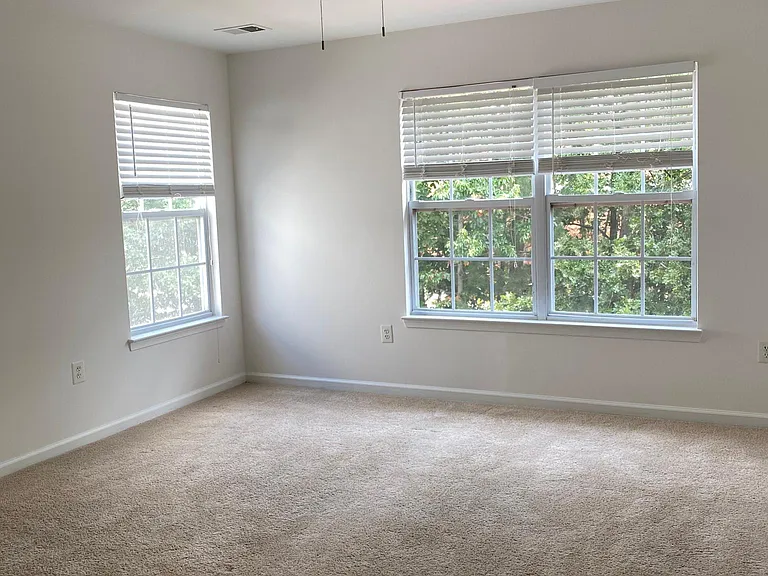 13237 Rolling Plains Ct — Photo 8