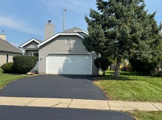 1622 Liberty St, Hanover Park, IL 60133