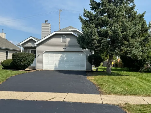 1622 Liberty St, Hanover Park, IL 60133