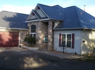 268 Hickey Ave, Davisburg, MI