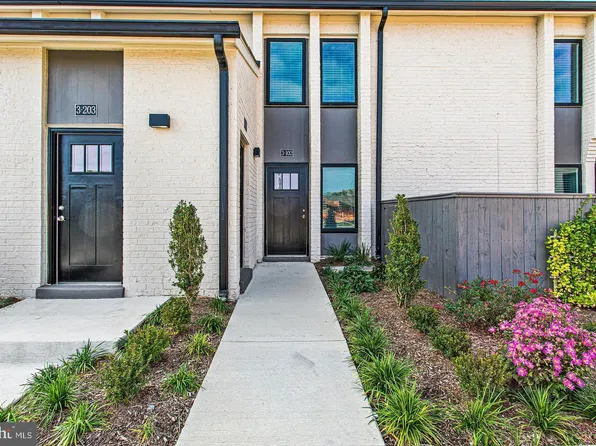 19520 Village Walk Dr Unit 3-202, Montgomery Village, MD 20886