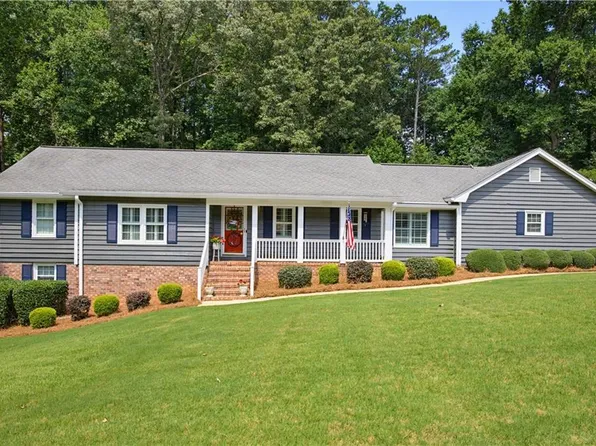 3351 Elm Creek Dr NW, Marietta, GA 30064
