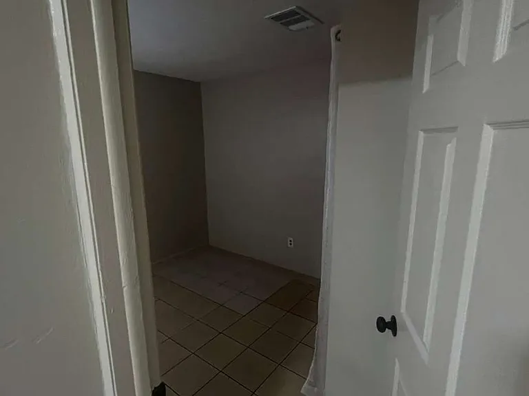 3771 Belmont St — Photo 18