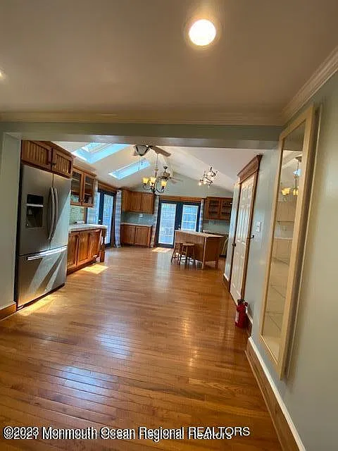 3 bed, 1572 sqft, $2,000 — Photo 2