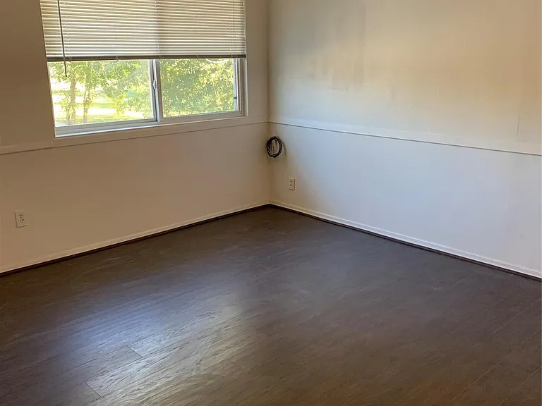 11110 Bammel North Houston Rd #C — Photo 11