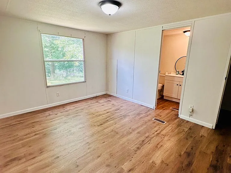 115 Eller Farm Dr — Photo 12