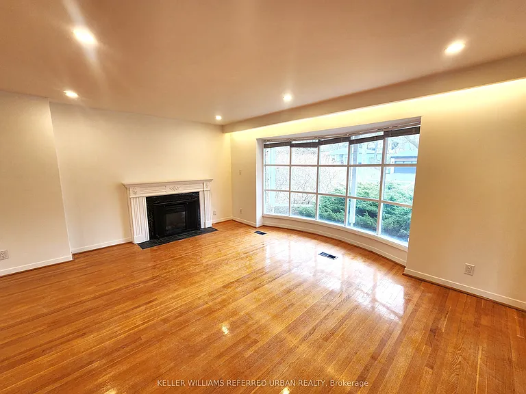35 Shippigan Cres — Photo 7