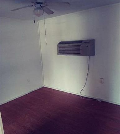 4th image of 516 Phoenix Ave