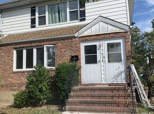 155 Gibson Blvd, Valley Stream, NY 11581