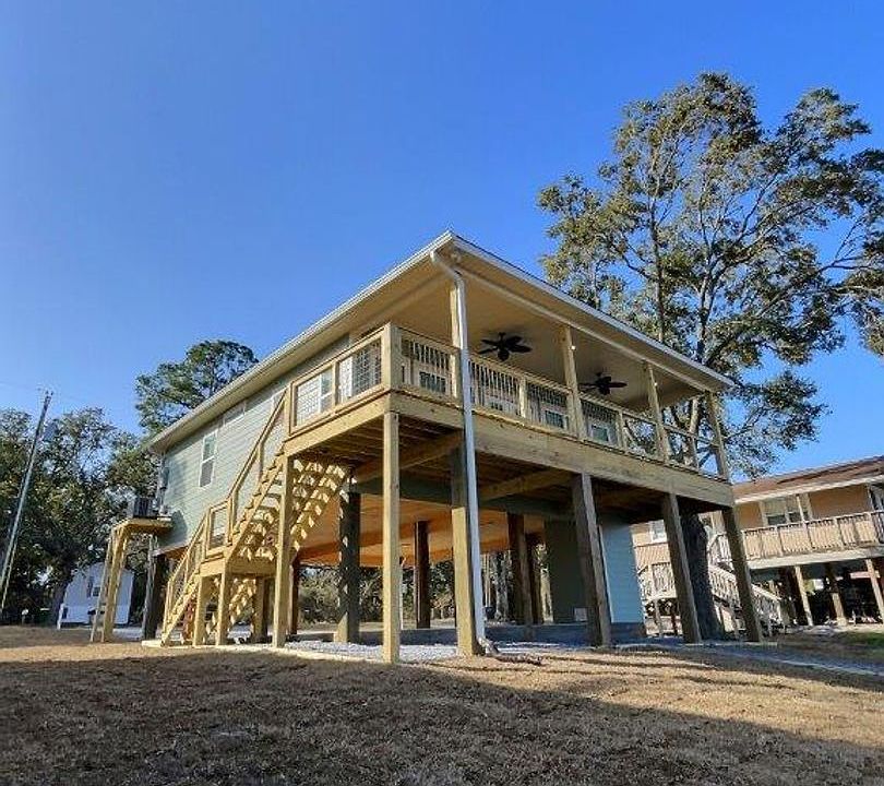 1st image of 8716 W Simmons Bayou Dr