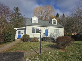 205 Elmbrook Dr, Manlius, NY 13104