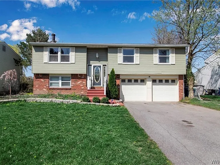 16 W Klein Rd — Photo 1