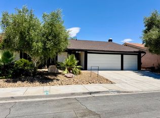 1942 Hallwood Dr, Las Vegas, NV 89119
