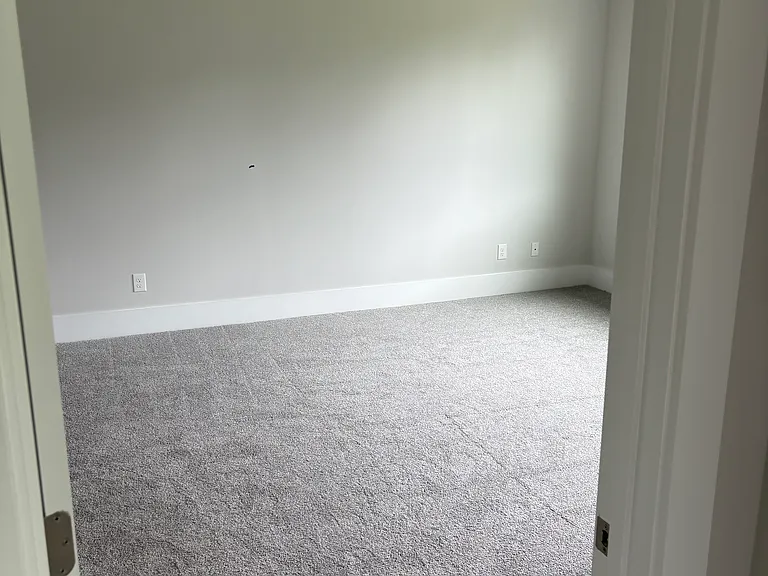 322 Whalebone Ave — Photo 11
