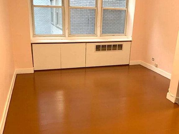 2nd image of 141 E 55th St APT 6A