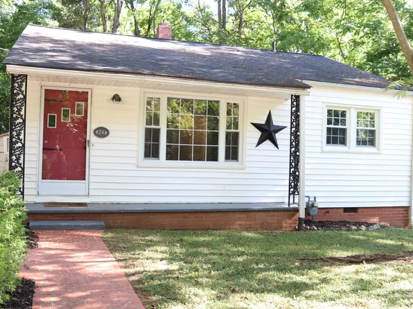 24 Hackney St, Lexington, NC 27292