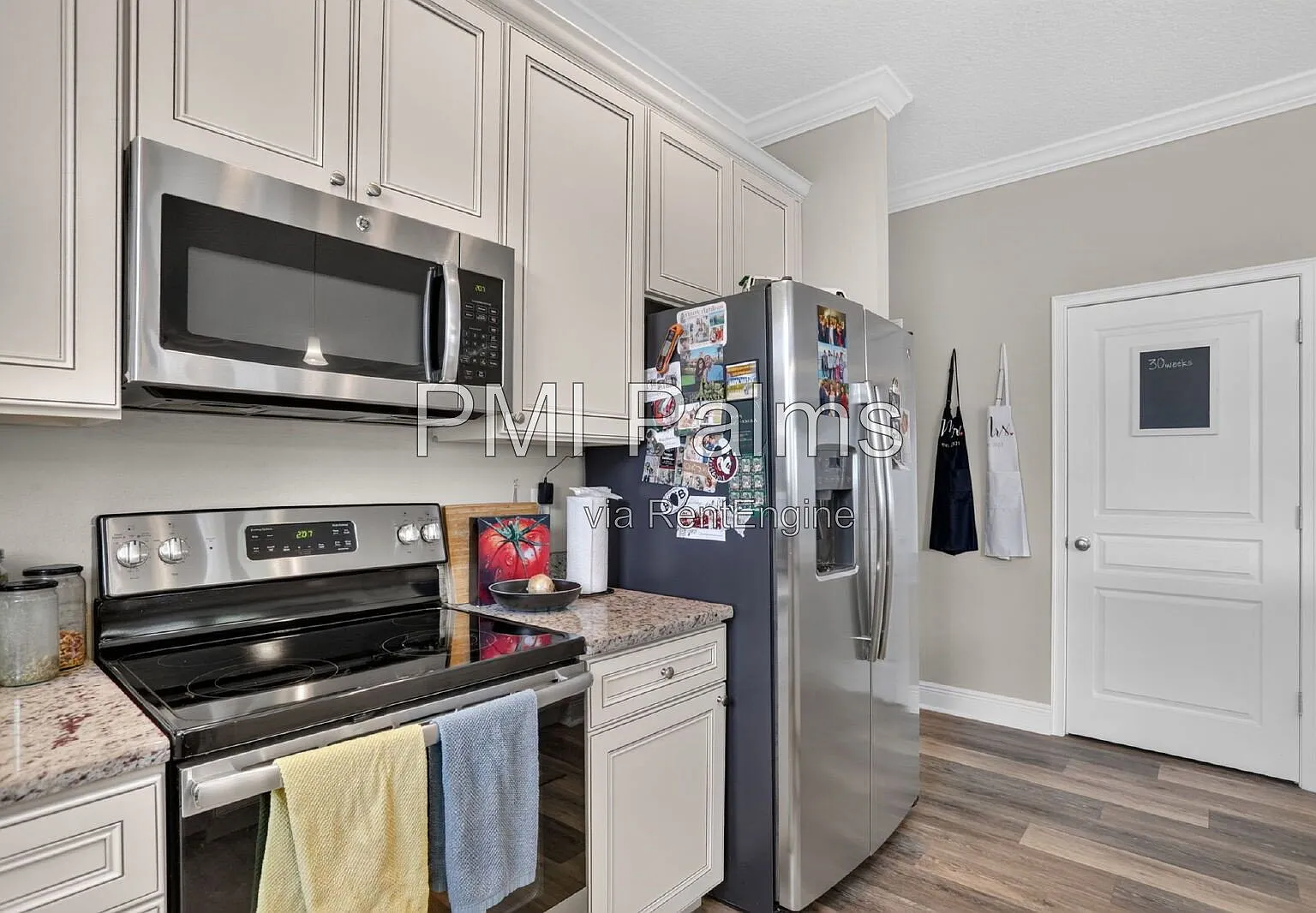 3 bed, 2.5 bath, 1960 sqft, $3,000 — Photo 4