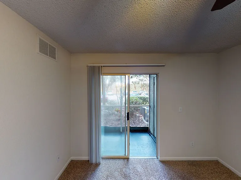 Altamira Place Apartment Homes — Photo 62