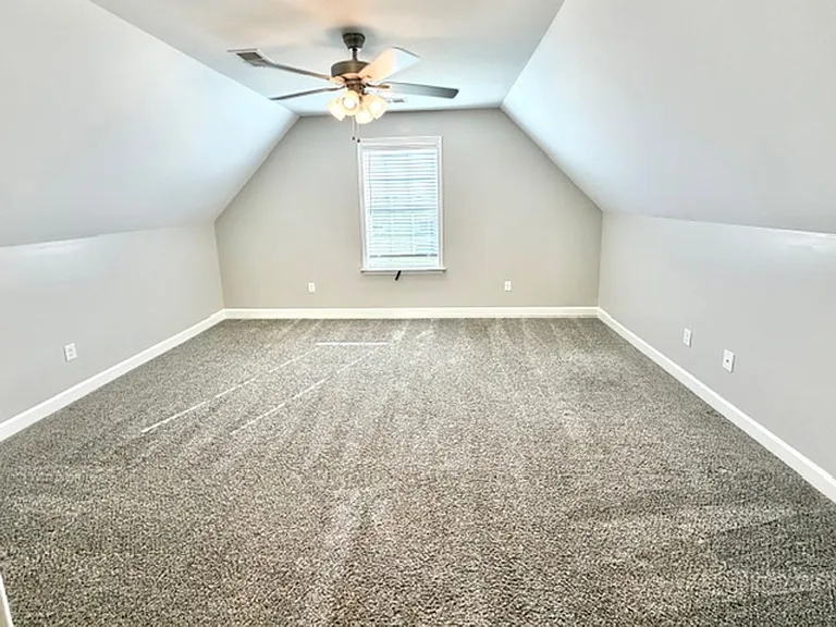 9274 Lakeside Cir S — Photo 11