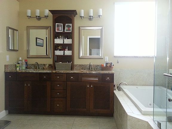 4th image of 9337 Wellington Park Cir