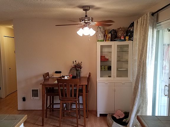 4th image of 8059 N Burlington Ave #8059