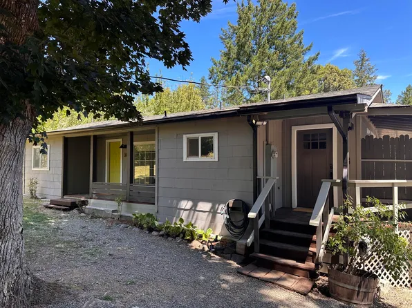 388 & 392 Panther Creek Rd, Willow Creek, CA 95573