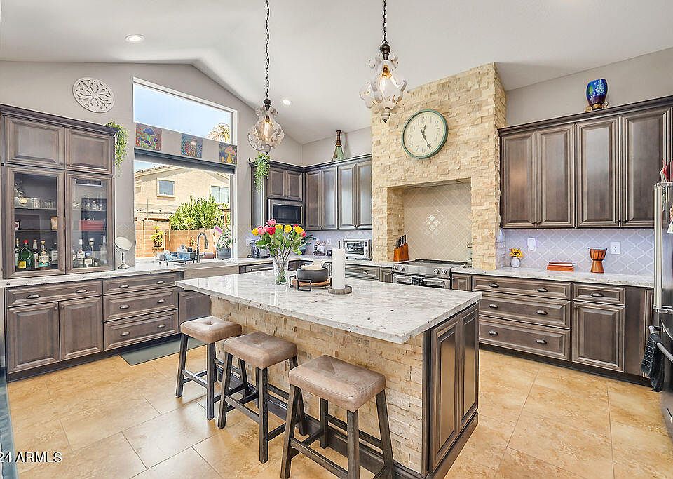 1st image of 11758 W CAMINO VIVAZ --