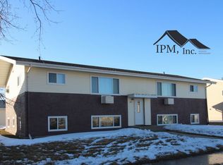 2027 5th St NW, Minot, ND 58703
