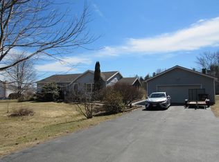 95 Archie Bordeau Rd, Plattsburgh, NY 12901