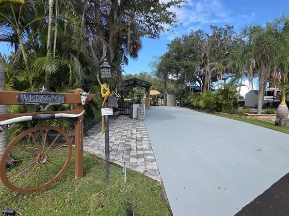 561 WATERWAY DRIVE LOT 561, RIVER RANCH, FL 33867