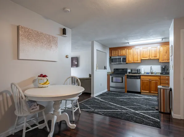 33 Andrew Street #15, Manchester, NH 03104